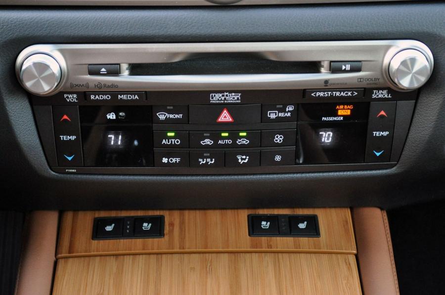  Lexus GS450h 2011 года  (фото 114 из 208)